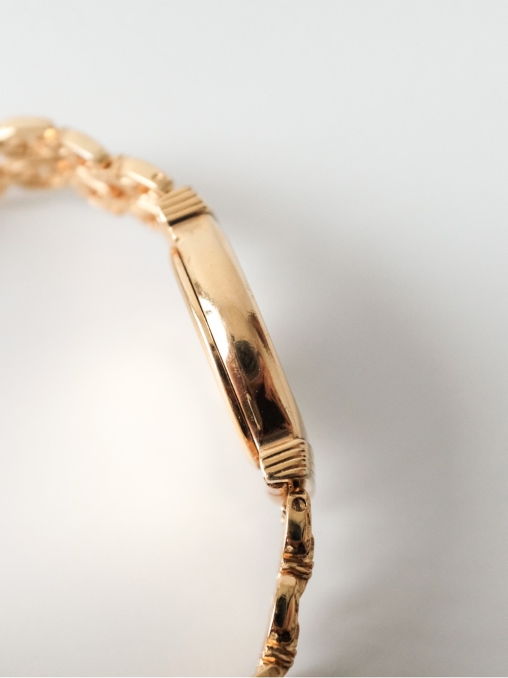 Vintage Dior Gold-Tone Bracelet Watch with Blue Dial - Picture 5 of 9